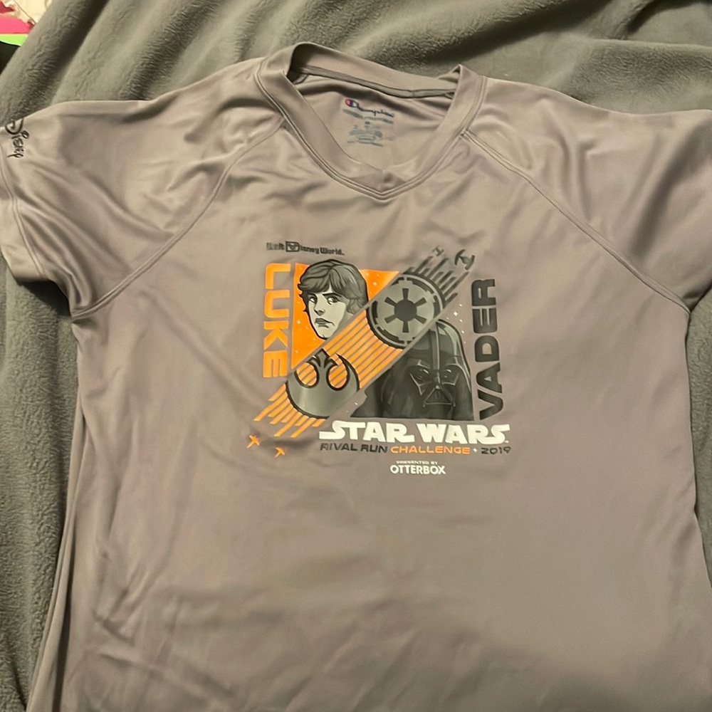 2019 Star Wars rival run challenge shirt-Women’s Size Medium